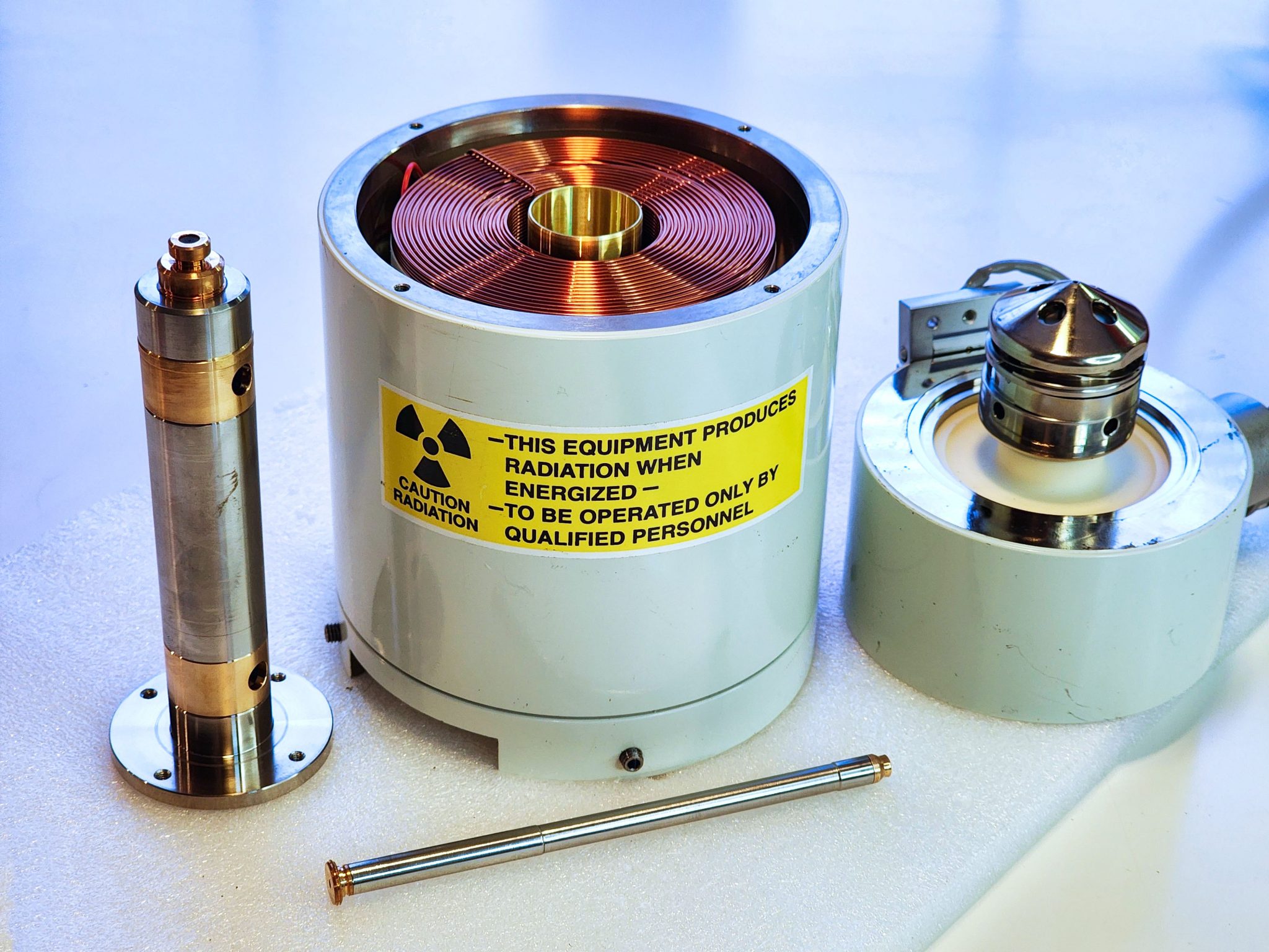 CO2 sublimation in a vacuum chamber. - DJD Labs